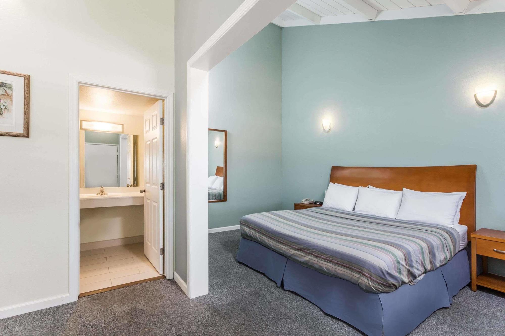 Travelodge By Wyndham Fairfield/Napa Valley Exterior foto